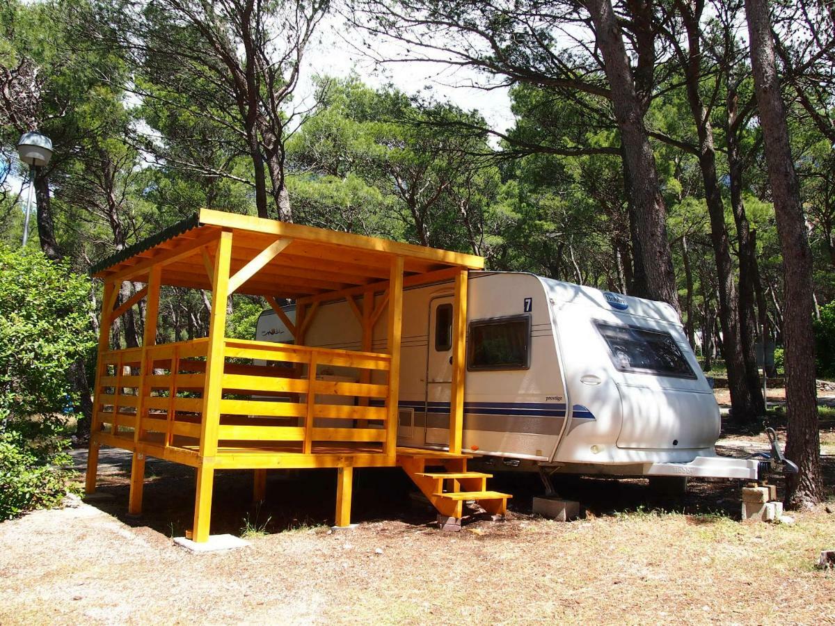 Caravans Basko Polje Campingplatz